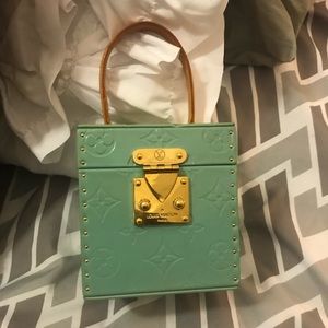 Louis Vuitton Bleeker Street Box